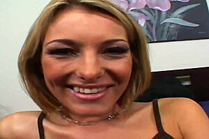 Milf babe moans through intense orgasm