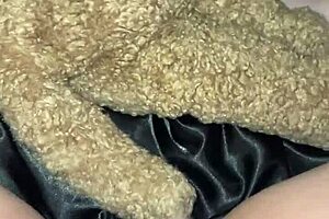 Damm, this hot teen's wet pussy needs BBC