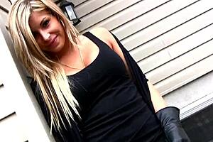 my sexy new girlfriend teases me smoking outside