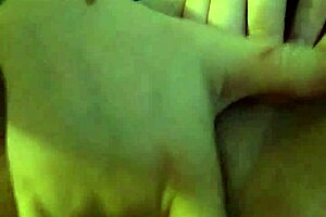 Playing with wet pussy to friends porno!