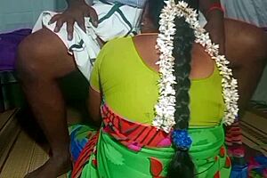 The housewife gives a blowjob to the house owner in the dorm