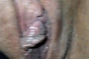 Encuentro a Mi Madrastra Acostada en Mi Cuarto 1