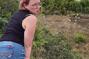 Petite milf gives outdoor blowjob during wild nature trip in Cyprus
