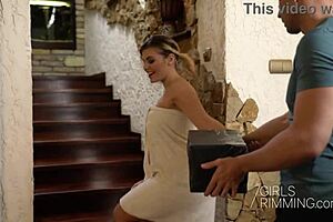 Girls rimming in curvy anal black friday offer