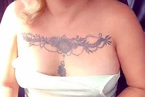 Latina Amateur Flashes Natural Tits and Panties in Highway Car