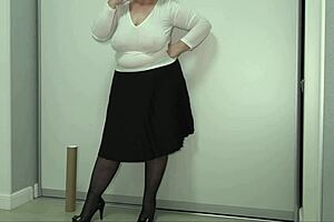 Mature Teacher's Big Ass Photoshoot