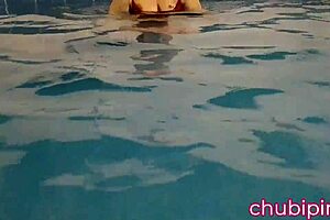 Flashing her boobs in a public swimming pool, she caused quite a stir