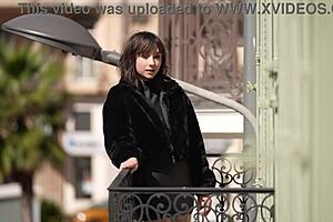 Abby, 20, wanna try fresh casting with cum play?