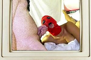 Watch Stefania Mafra moan during her intense blowjob and facial?