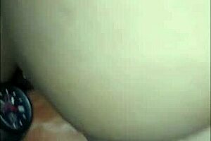 Brazilian BBW Amateur Rubs Fat Guy's Cock on Her Ass After Fucking in Homemade Scene