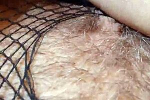 greta la una rete per una bella signora matura