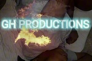 Sweet teen pussy gets rough quickie fucking—feel it?