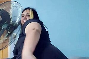 bbw babe teases you in tight yoga shorts, shaking that big ass