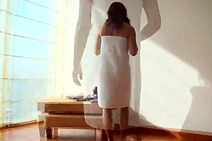 i'm on vacation with my thai gf, having interracial fun