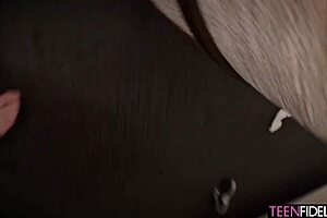 Homemade cum in girlfriend satine summers, real orgasm