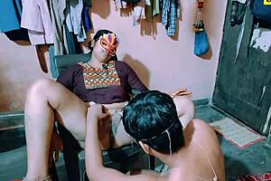 Muslim Aunty Says She'll Lick Pussy Before Fucking