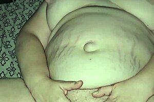 Milf plays with her soft and cums