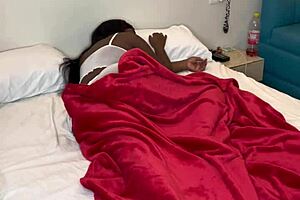 criada tetona culona follada duro antes de irse a su colegio