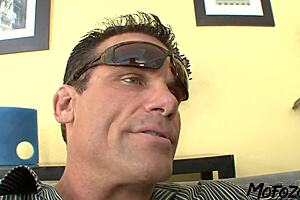 Horny amateur, want this big cock giving you a sloppy facial?