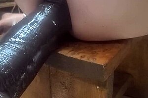 Huge Hankeys dildos on fucking machine