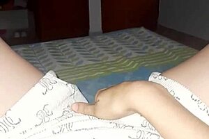 feeling urges before work with latina solo