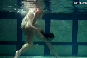 i love watching katka and barbara's bouncing tits underwater