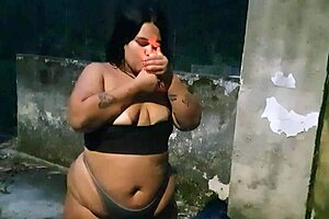 flashing panties and shaking ass in abandoned school