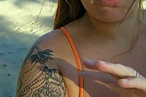 Flashing Tits on the Beach!