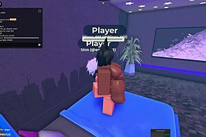 An Egyptian girl was fucked in the Roblox condo game