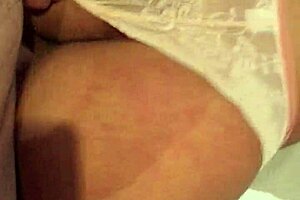 Novinho de 18, show your big ass