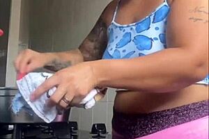 I'm Crazy To Flash My Swollen Pussy In Public.