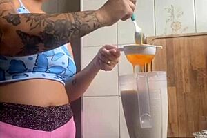 I'm Crazy To Flash My Swollen Pussy In Public.