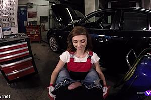 Tmwvrnet Com - Tera Link - Hot Car Mechanic Offers Extra Sex Services