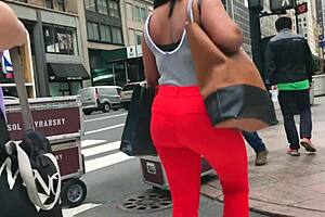Beautiful ebony ass hidden in candid shots