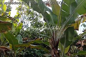 Pinay Asian Teen 18+ Fucks in Public Near the Road