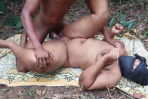 Baby with big ass fucking with boyfriend in nature