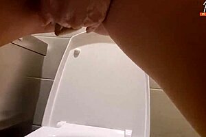 check out this femdom piss compilation with golden rain 😈