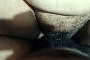 Hey, wanna see this sexy Desi girl in a hot fuck session?