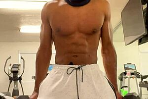 Working Out Neck And Shoulders For Ladies