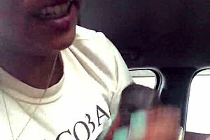 Ebony woman offers roadside assistance in vehicle