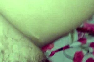 i love watching this fat cumshot on hairy pussy by amateurs