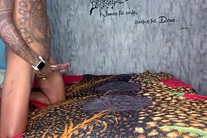 Newbie's first trans pussy eating, cum inside on red