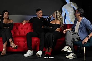 Wow, the Mexican producer sets up porn with Colombia's best asses in Juan Bustos podcast featuring Sexmex!