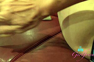 Super cute brunette amateur Tifa Quinn enjoys pussy licking and fingering during holiday