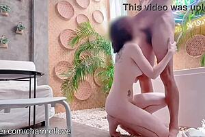 Take your friend's sister to take a shower in homemade student girlfriend sexy cuckold cute creampie college skinny