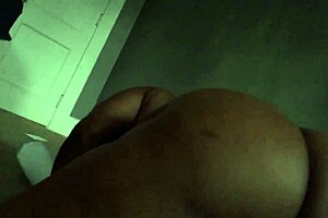 big ghetto booty ebony riding cowgirl homemade style