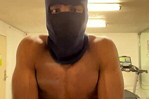 Working Out Neck And Shoulders For Ladies