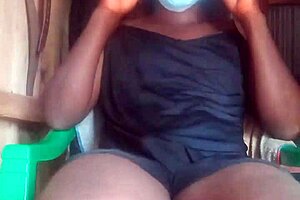 Kenyan shemale sexyjayla254 enjoys solo time with her impressive size, subtly exploring in homemade setting
