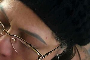 eyaculo en la cara de mi suegra