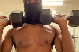 Working Out Neck And Shoulders For Ladies